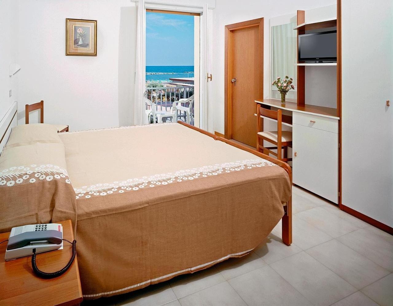 Hotel Saint Tropez Spa & Restaurant Lido Di Savio Εξωτερικό φωτογραφία